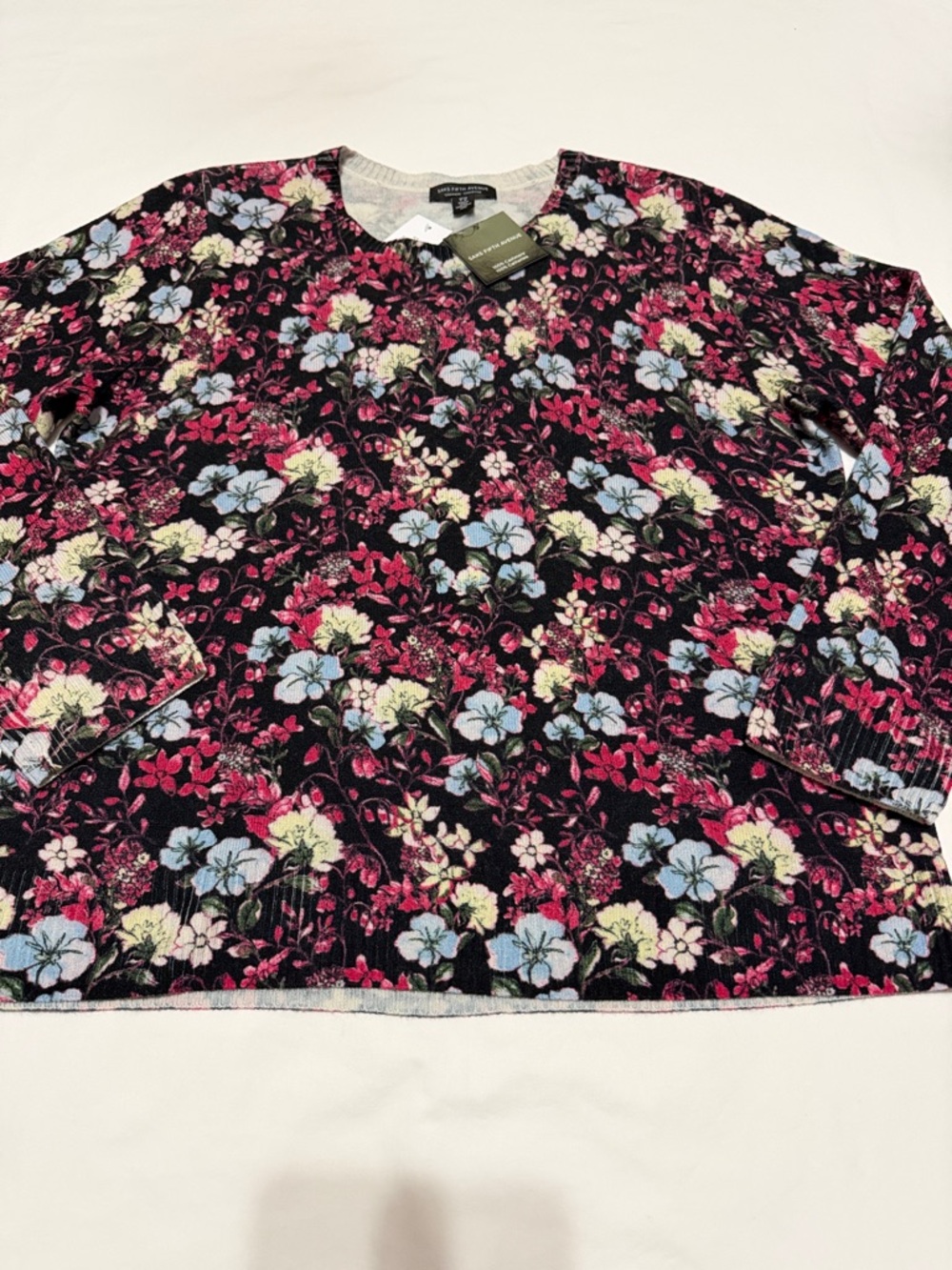 Saks Fifth Avenue Black Floral Crewneck Cashmere Sweater L NWT